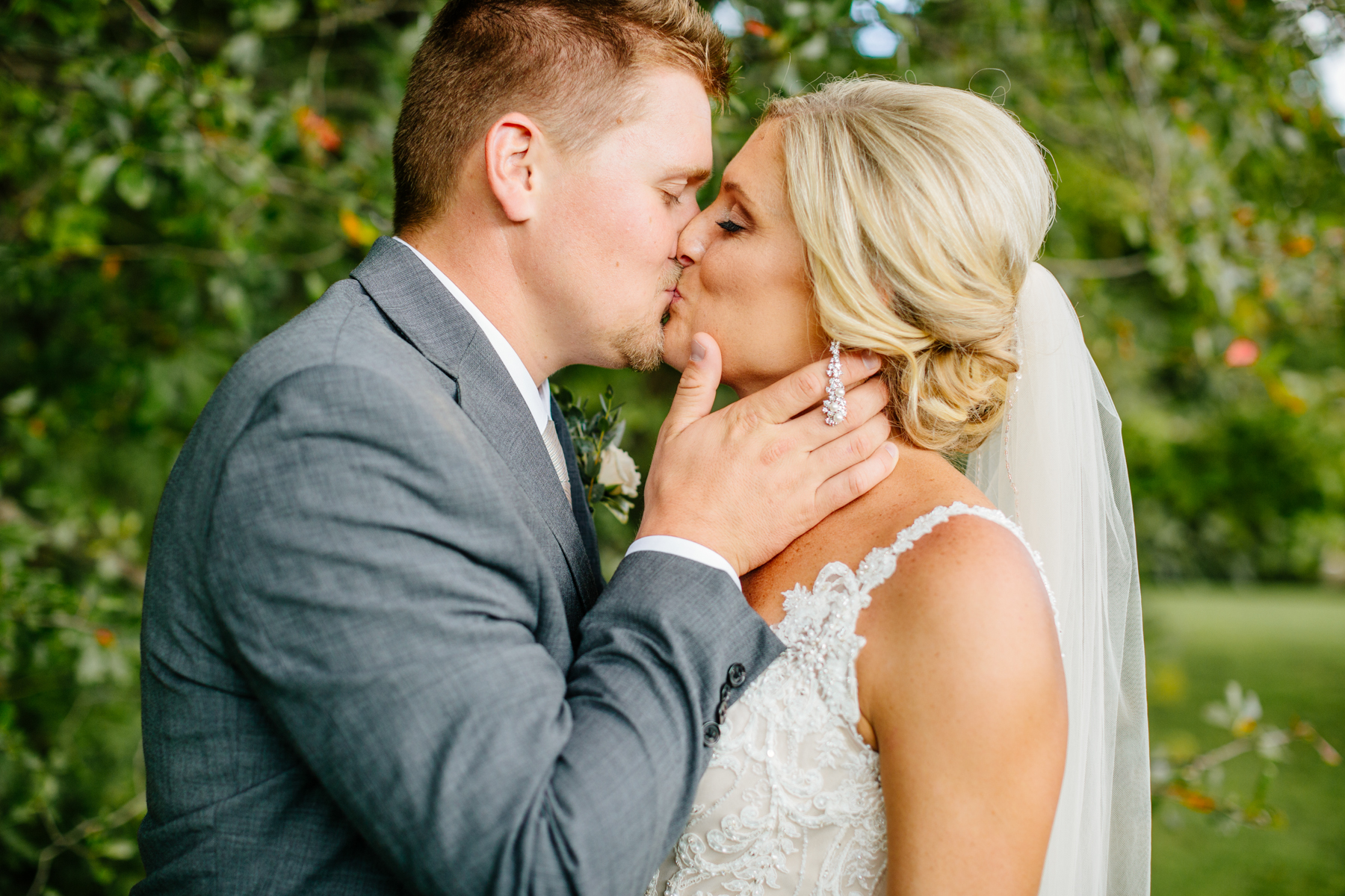 Bride and groom at Laketown Golf and Conference Center
