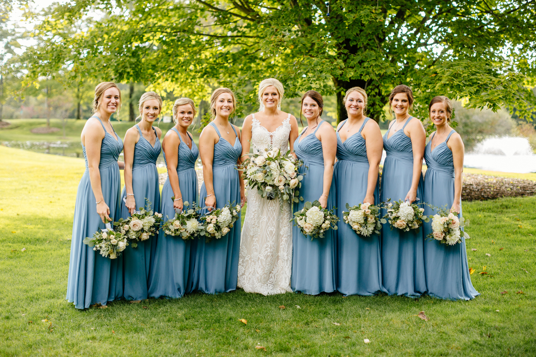 Bridal party at Laketown Golf and Conference Center